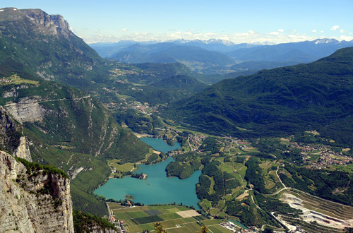 Valle Laghi 01